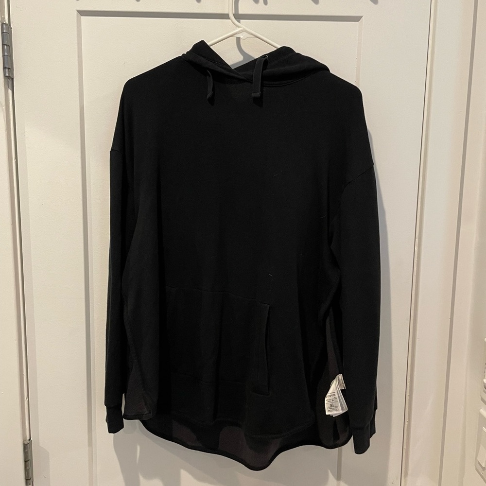 Gap Maternity Nursing Swearshirt